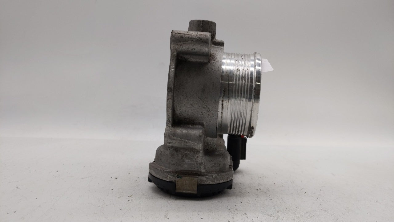 2014-2018 Ford Focus Throttle Body P/N:DS7E-9F991-BB Fits Fits 2014 2015 2016 2017 2018 2019 OEM Used Auto Parts - Oemusedau