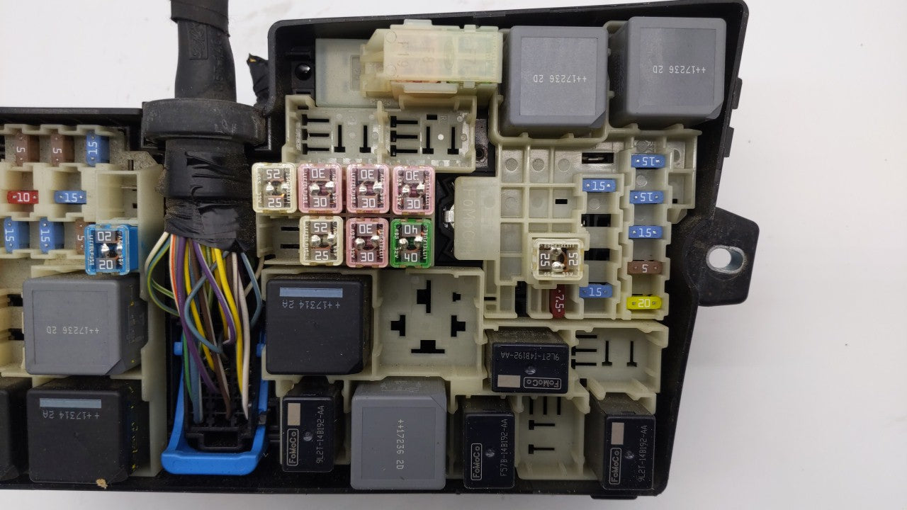 2012-2014 Ford Focus Fusebox Fuse Box Panel Relay Module P/N:AV6T-14A142-AB AV6T-14A142-AA, FU4T-14K733 Fits Fits 2012 2013 