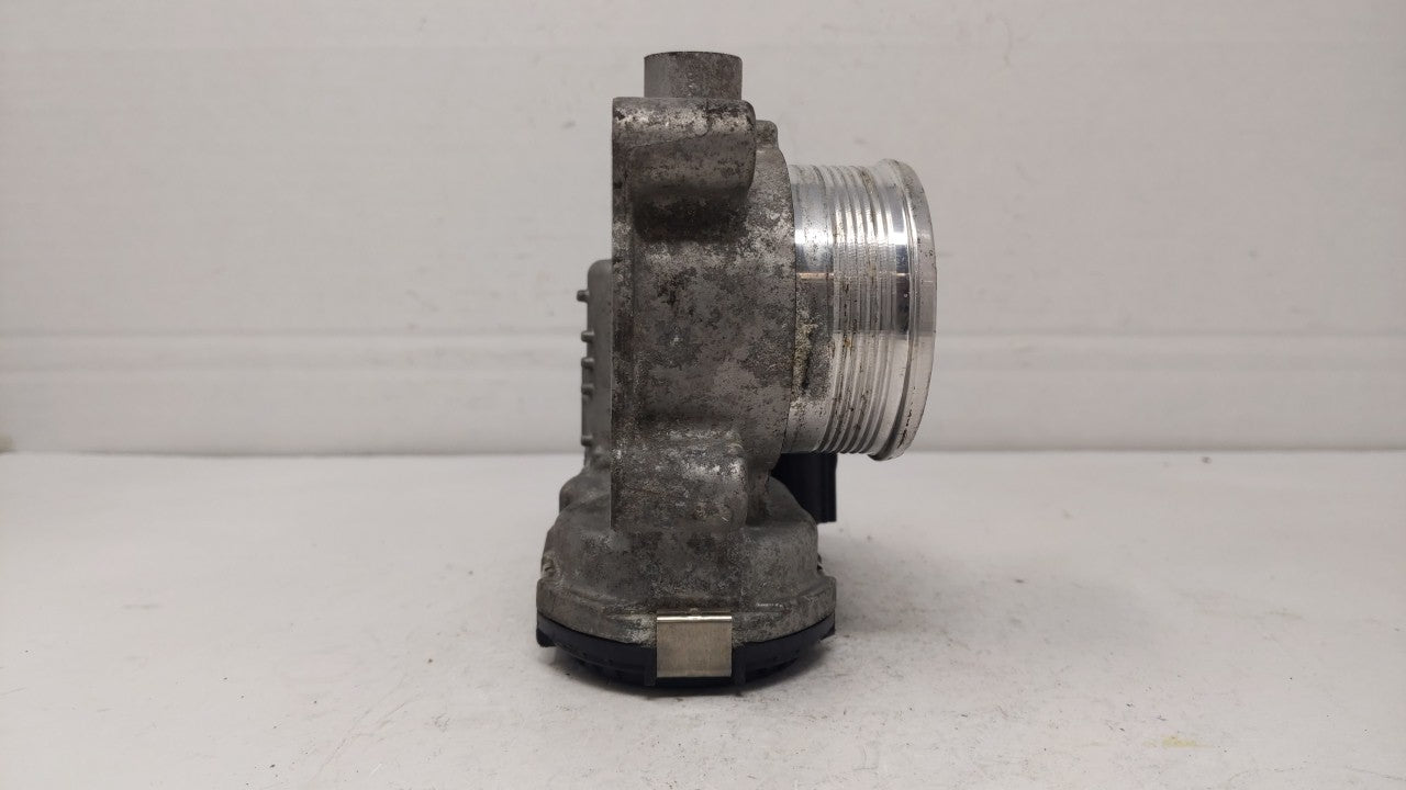 2014-2018 Ford Focus Throttle Body P/N:DS7E-9F991-BB Fits Fits 2014 2015 2016 2017 2018 2019 OEM Used Auto Parts - Oemusedau