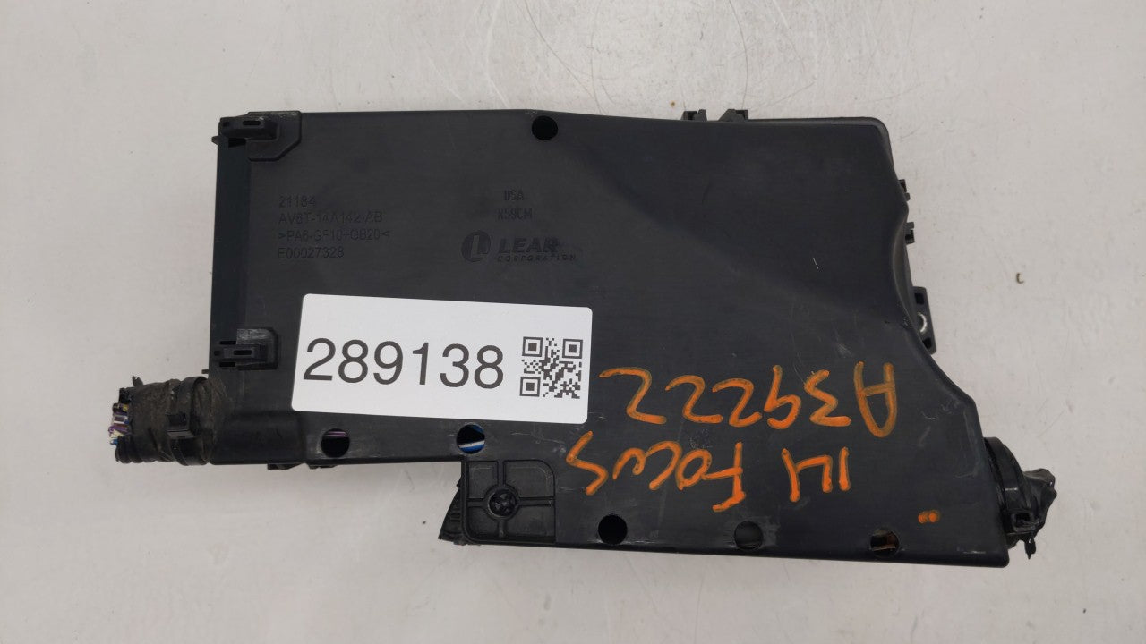 2012-2014 Ford Focus Fusebox Fuse Box Panel Relay Module P/N:AV6T-14A142-AB AV6T-14A142-AA, FU4T-14K733 Fits Fits 2012 2013 