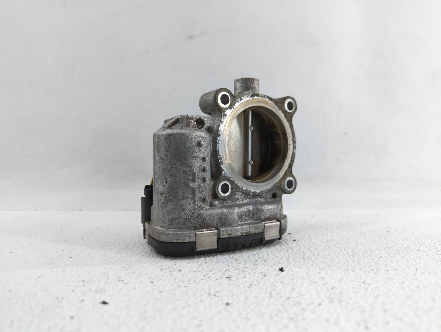 2014-2018 Ford Focus Throttle Body P/N:DS7E-9F991-BB Fits Fits 2014 2015 2016 2017 2018 2019 OEM Used Auto Parts - Oemusedau