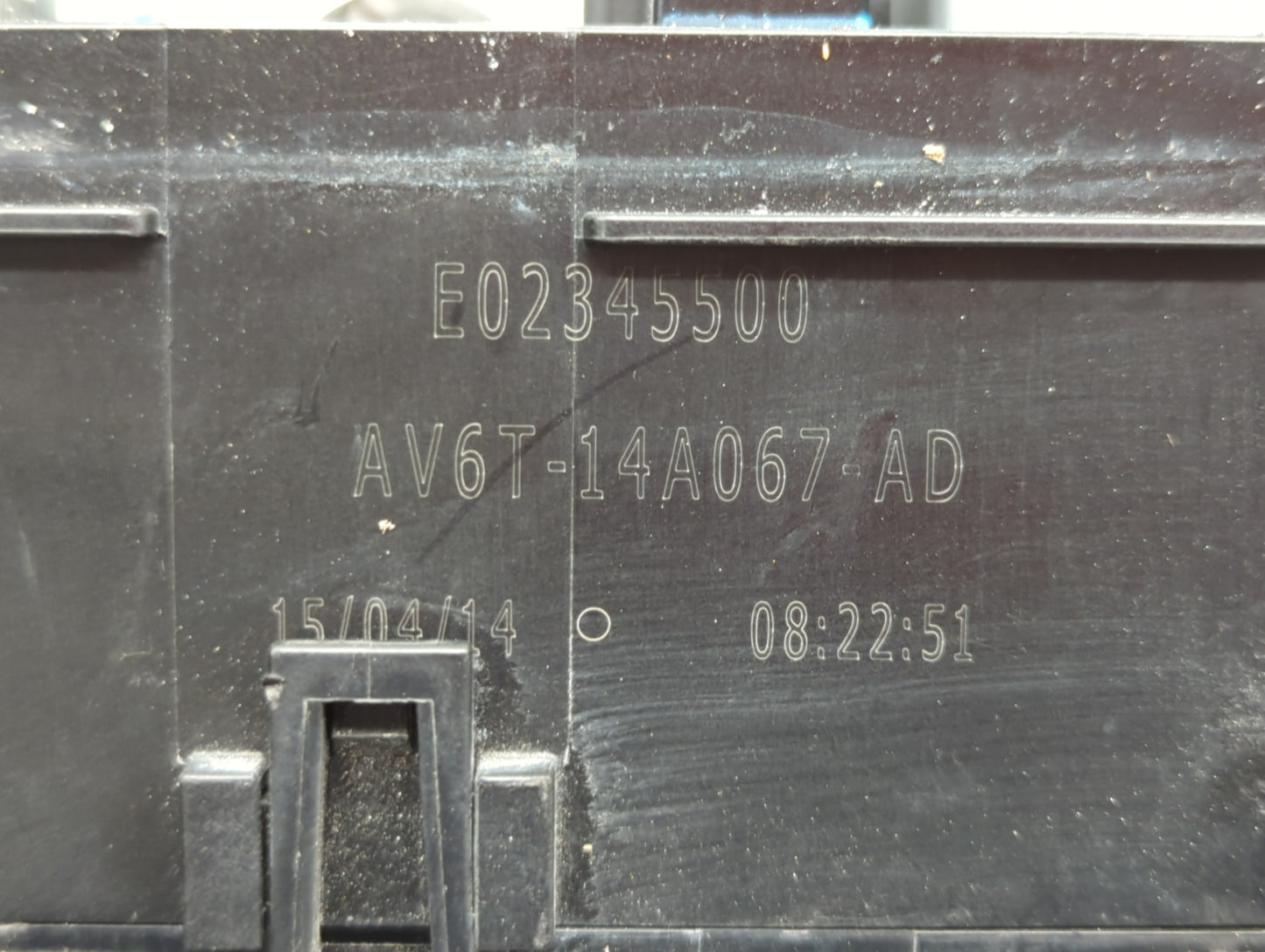 2012-2014 Ford Focus Fusebox Fuse Box Panel Relay Module P/N:AV6T-14A067-AD AV6T-14A067-AC, P2294037 Fits Fits 2012 2013 201