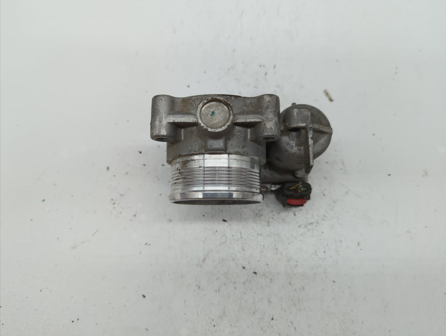 2014-2018 Ford Focus Throttle Body P/N:DS7E-9F991-BB Fits Fits 2014 2015 2016 2017 2018 2019 OEM Used Auto Parts - Oemusedau