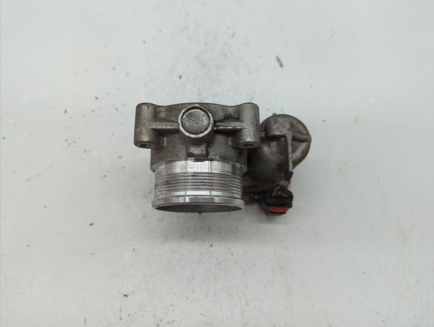 2014-2018 Ford Focus Throttle Body P/N:DS7E-9F991-BB Fits Fits 2014 2015 2016 2017 2018 2019 OEM Used Auto Parts - Oemusedau