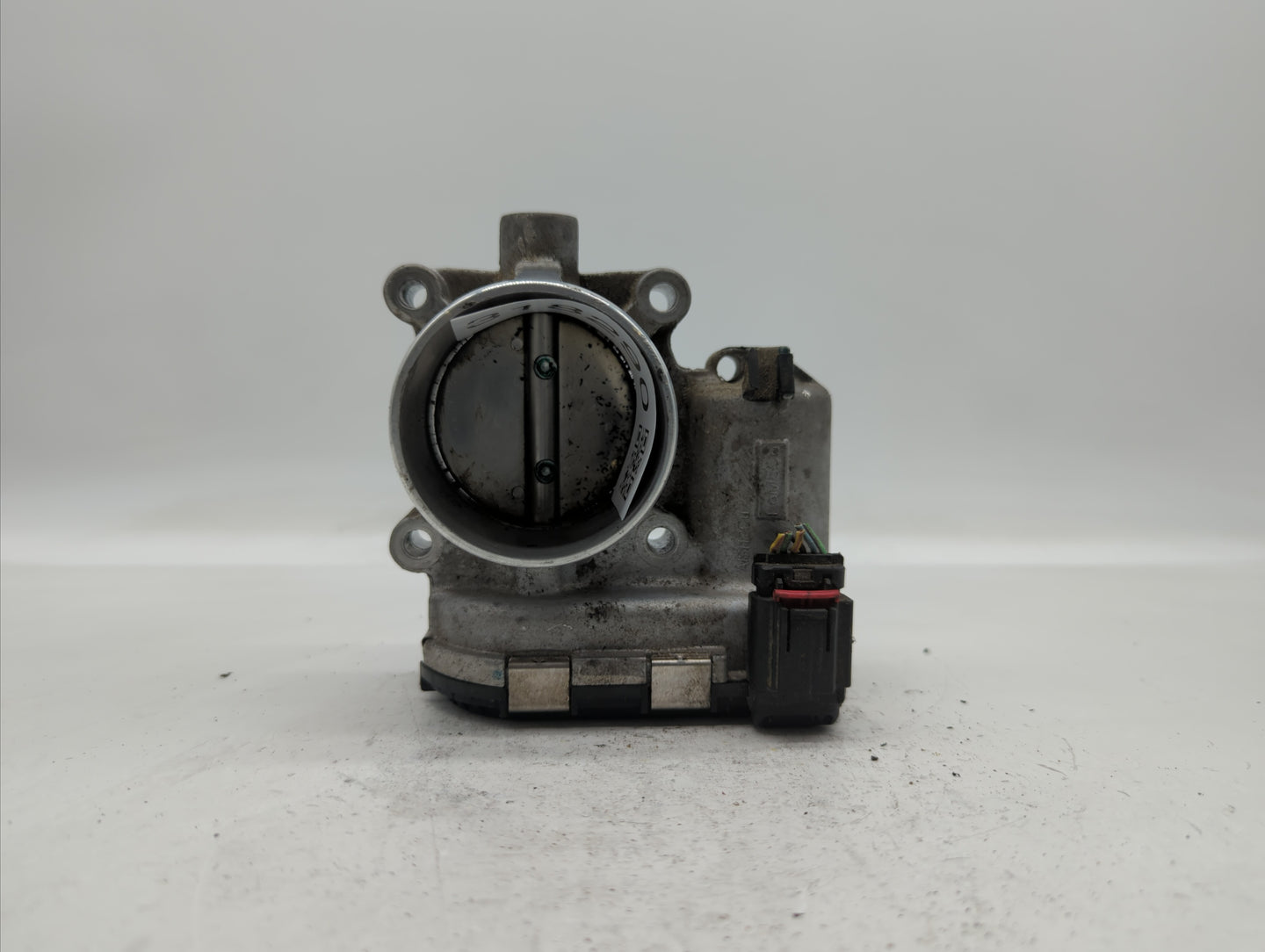 2014-2018 Ford Focus Throttle Body P/N:DS7E-9F991-BB Fits Fits 2014 2015 2016 2017 2018 2019 OEM Used Auto Parts - Oemusedau