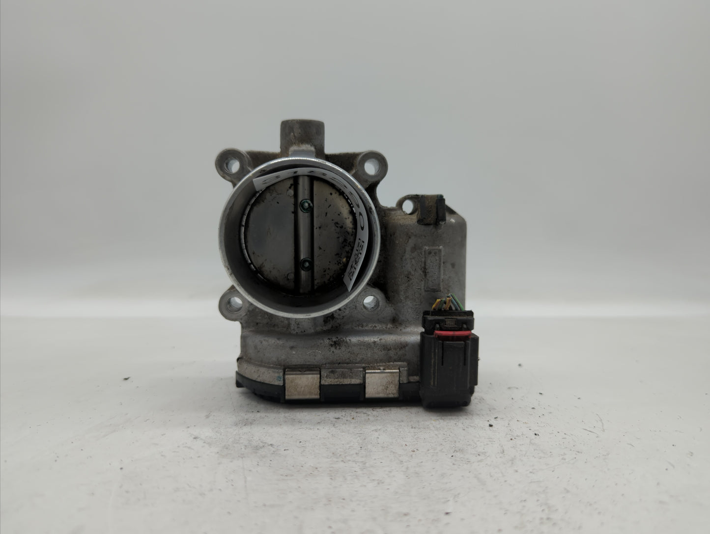 2014-2018 Ford Focus Throttle Body P/N:DS7E-9F991-BB Fits Fits 2014 2015 2016 2017 2018 2019 OEM Used Auto Parts - Oemusedau