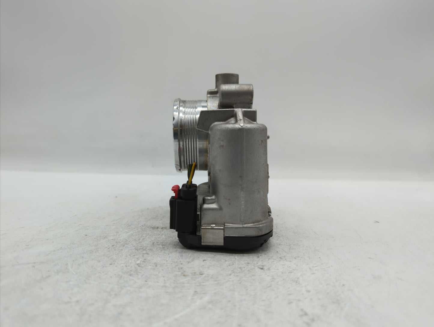 2014-2018 Ford Focus Throttle Body P/N:DS7E-9F991-BB Fits Fits 2014 2015 2016 2017 2018 2019 OEM Used Auto Parts - Oemusedau