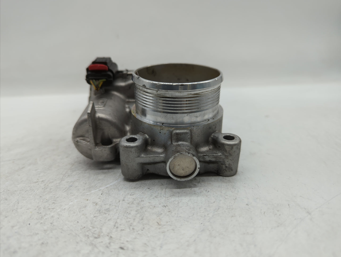 2014-2018 Ford Focus Throttle Body P/N:DS7E-9F991-BB Fits Fits 2014 2015 2016 2017 2018 2019 OEM Used Auto Parts - Oemusedau