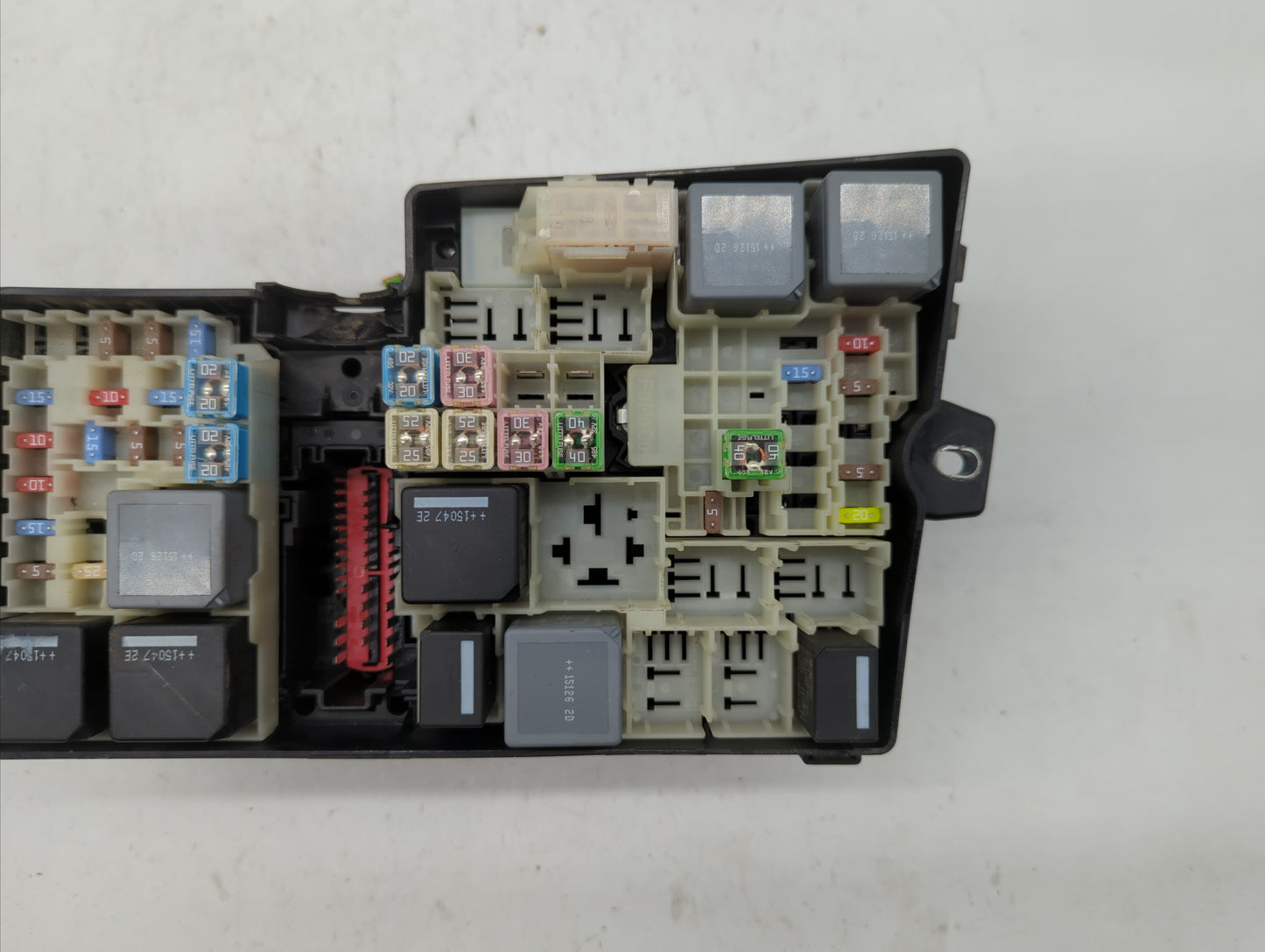 2012-2014 Ford Focus Fusebox Fuse Box Panel Relay Module P/N:AV6T-14A142-AB AV6T-14A142-AA, FU4T-14K733 Fits Fits 2012 2013 