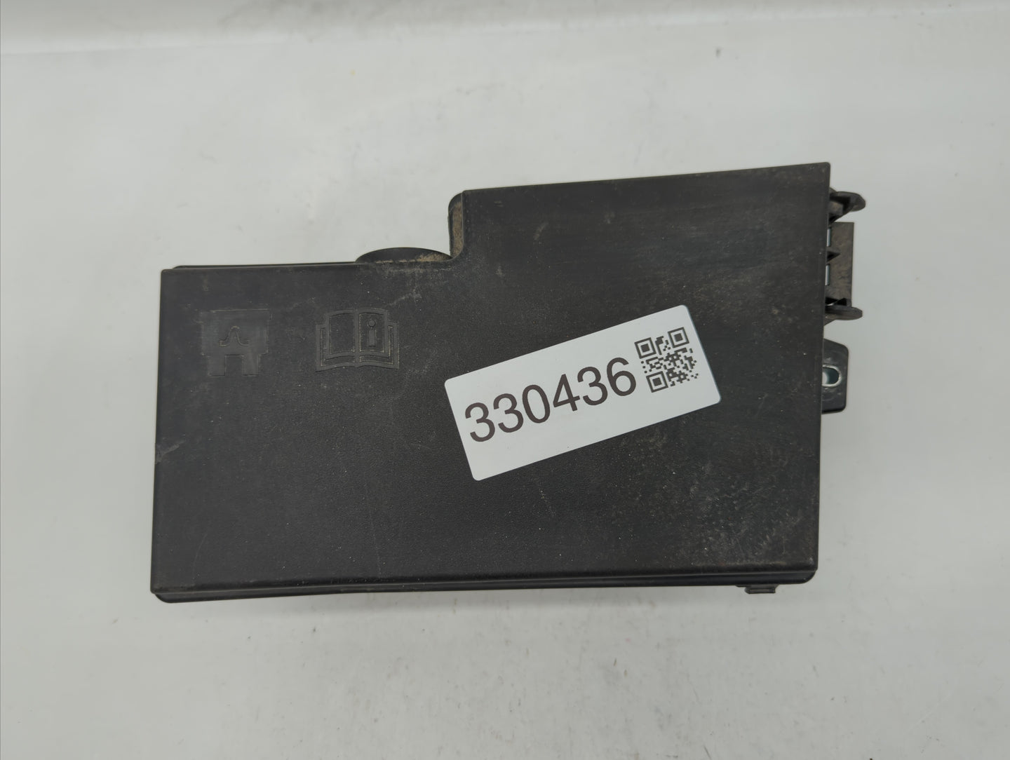 2012-2014 Ford Focus Fusebox Fuse Box Panel Relay Module P/N:AV6T-14A142-AB AV6T-14A142-AA, FU4T-14K733 Fits Fits 2012 2013 