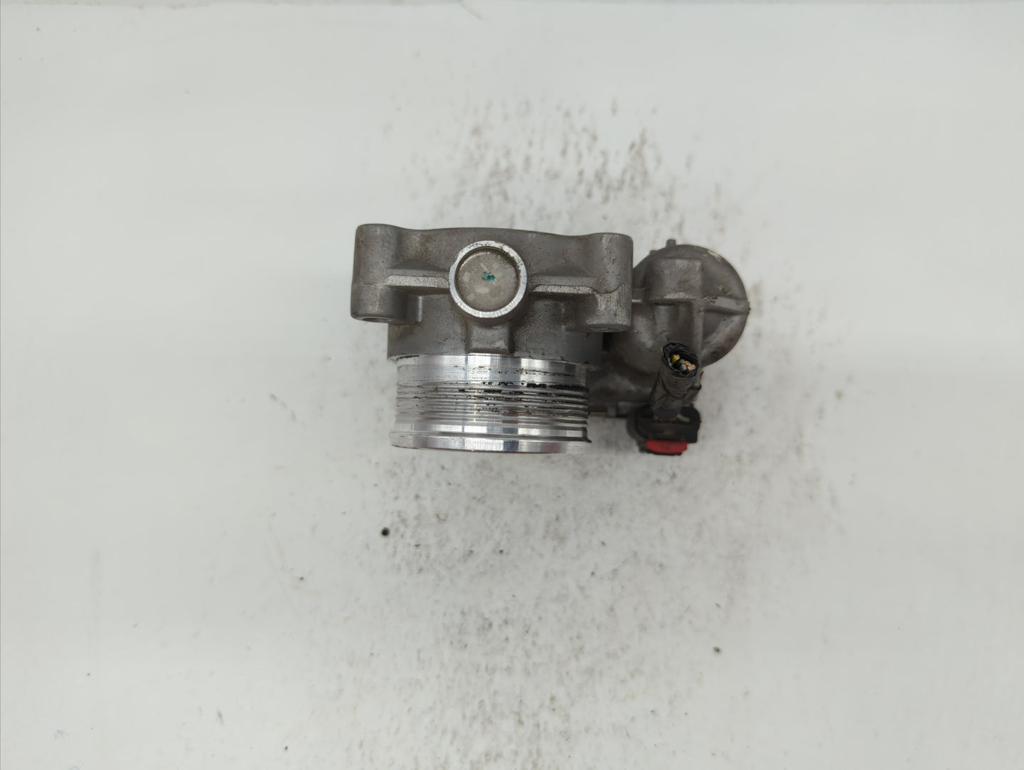 2014-2018 Ford Focus Throttle Body P/N:DS7E-9F991-BB Fits Fits 2014 2015 2016 2017 2018 2019 OEM Used Auto Parts - Oemusedau