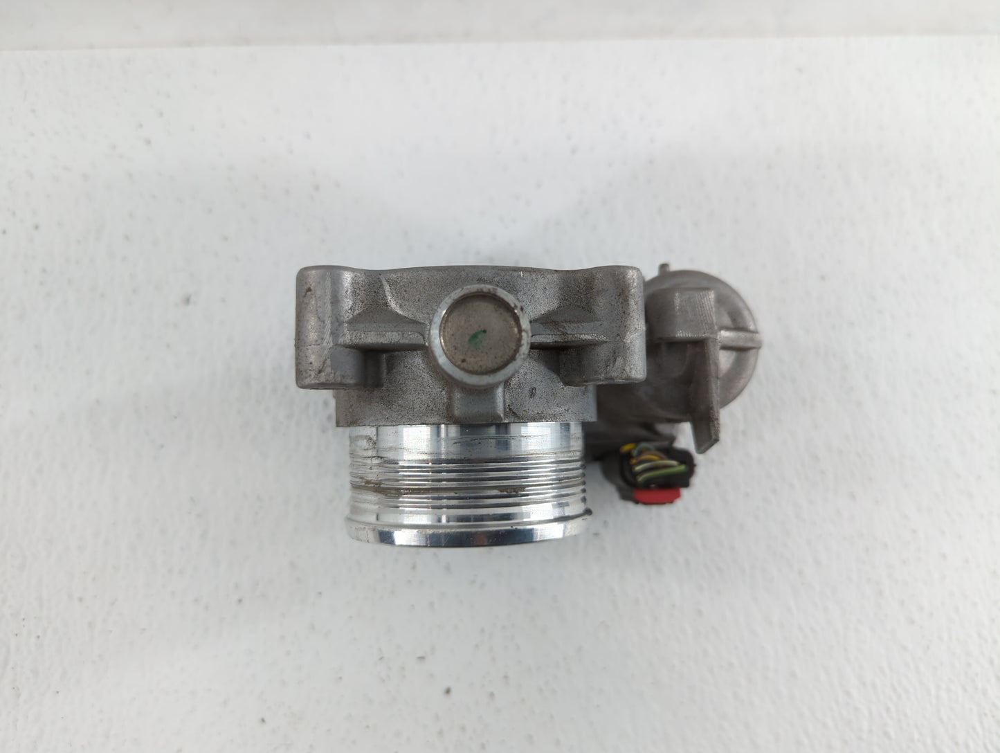 2014-2018 Ford Focus Throttle Body P/N:DS7E-9F991-BB Fits Fits 2014 2015 2016 2017 2018 2019 OEM Used Auto Parts - Oemusedau