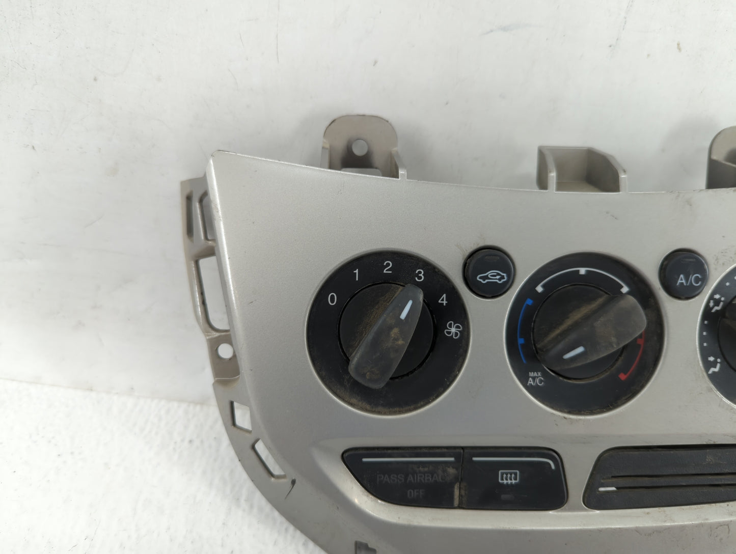 2013-2014 Ford Focus Climate Control Module Temperature AC/Heater Replacement P/N:E1062773 CM5T-19980-AF Fits Fits 2013 2014