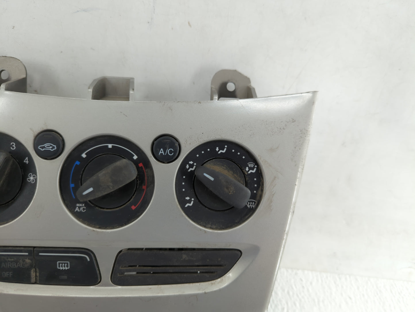 2013-2014 Ford Focus Climate Control Module Temperature AC/Heater Replacement P/N:E1062773 CM5T-19980-AF Fits Fits 2013 2014
