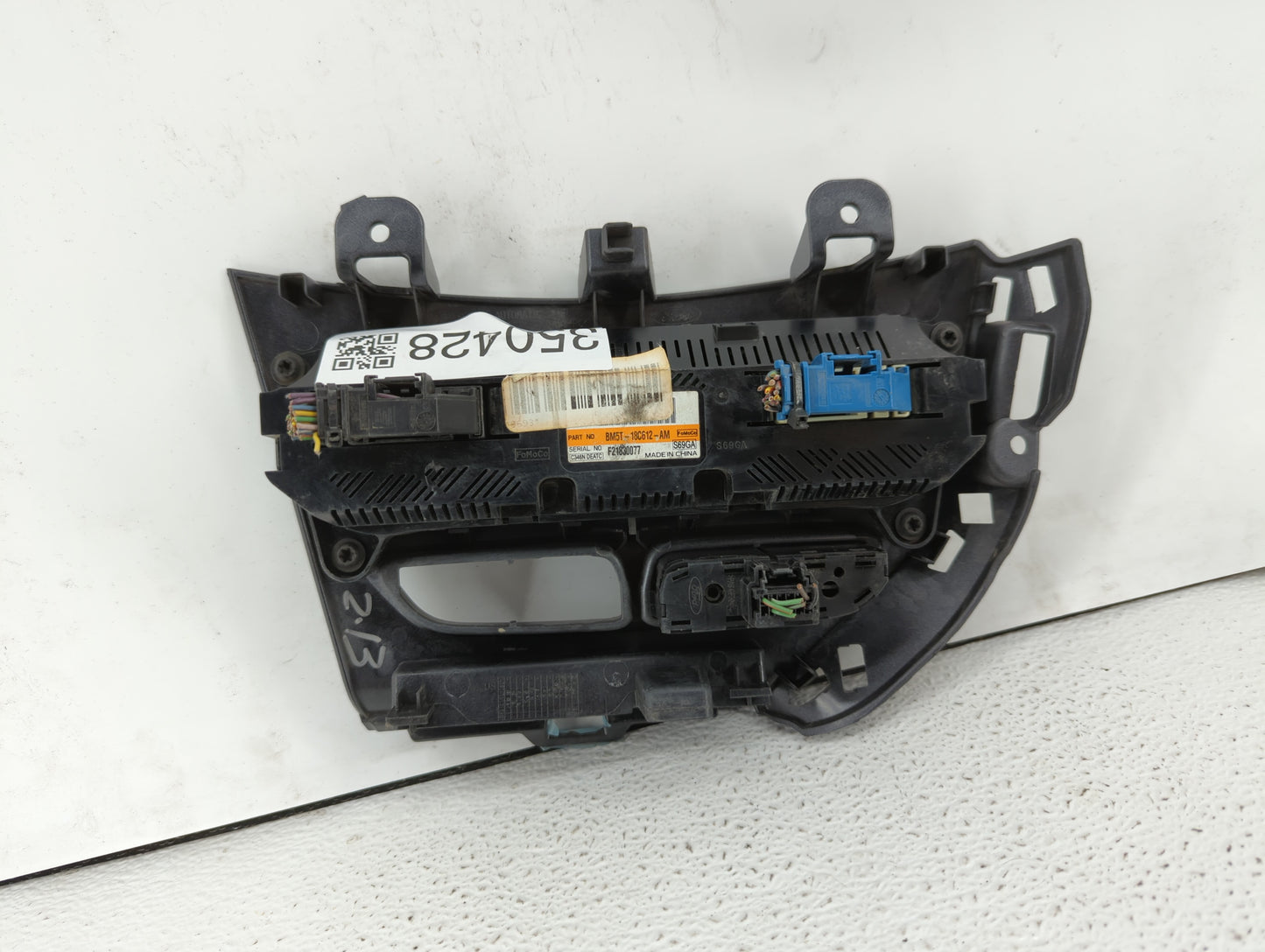 2014 Ford Focus Climate Control Module Temperature AC/Heater Replacement P/N:BM5T-18C612-AN BM5T-18C612-AM Fits OEM Used Aut
