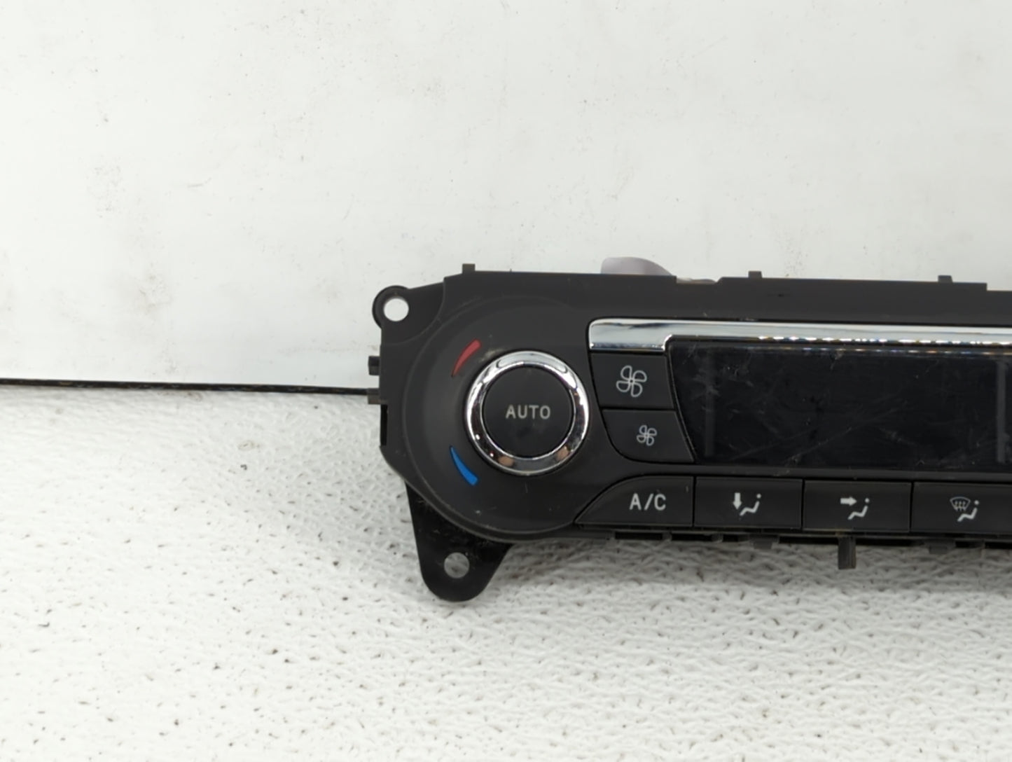 2014 Ford Focus Climate Control Module Temperature AC/Heater Replacement P/N:BM5T-18C612-AN BM5T-18C612-AM Fits OEM Used Aut