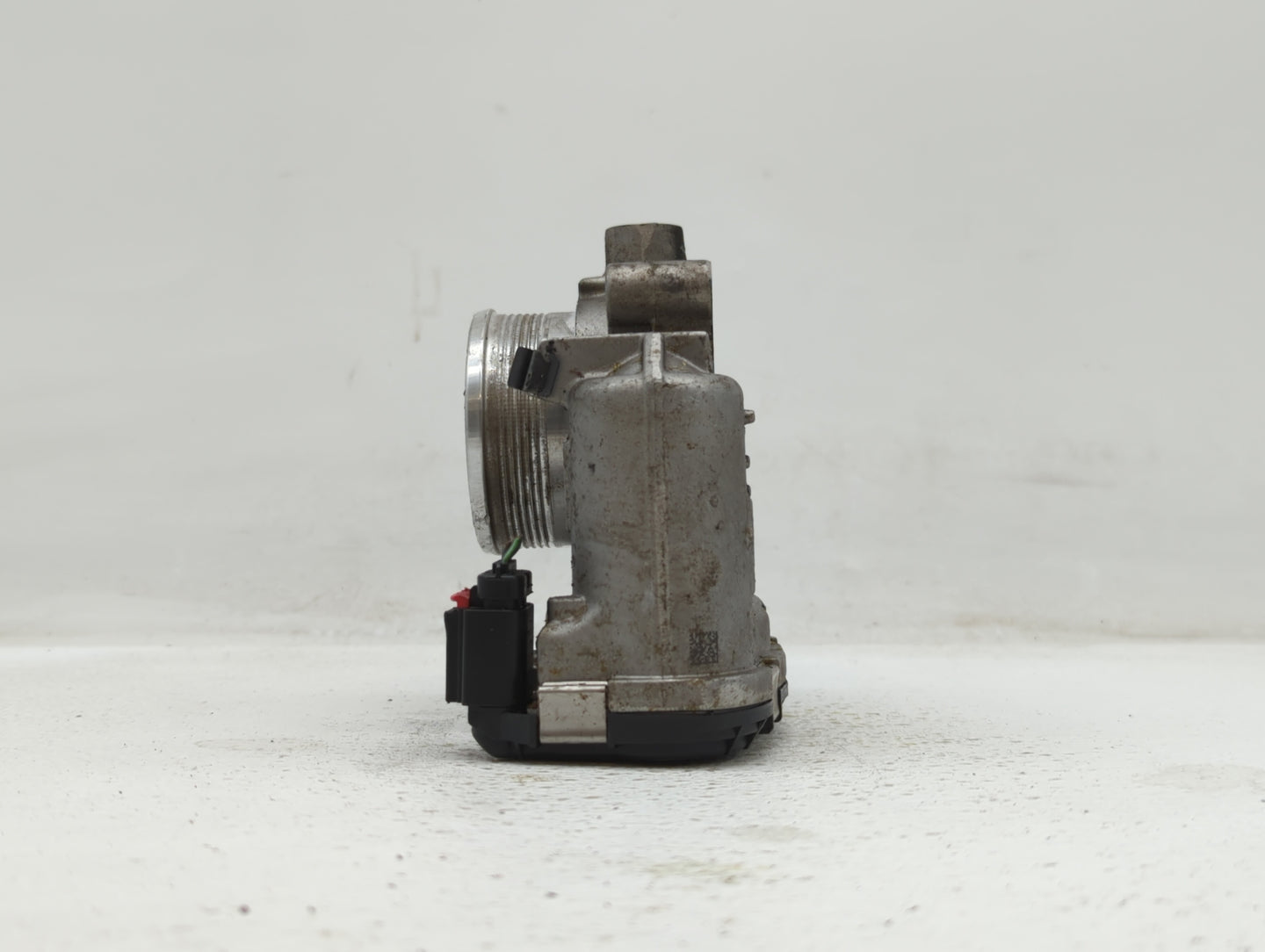 2014-2018 Ford Focus Throttle Body P/N:0 280 750 566 DS7E-9F991-BB Fits Fits 2014 2015 2016 2017 2018 2019 OEM Used Auto Par