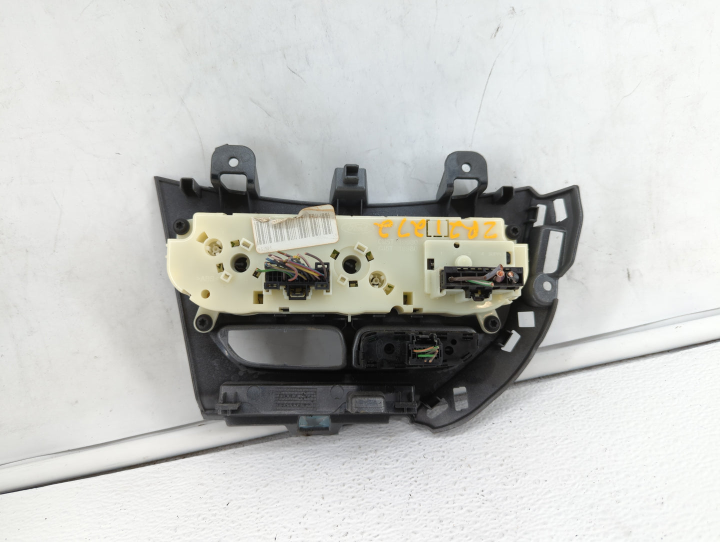 2013-2014 Ford Focus Climate Control Module Temperature AC/Heater Replacement P/N:E1062773 CM5T-19980-AF Fits Fits 2013 2014