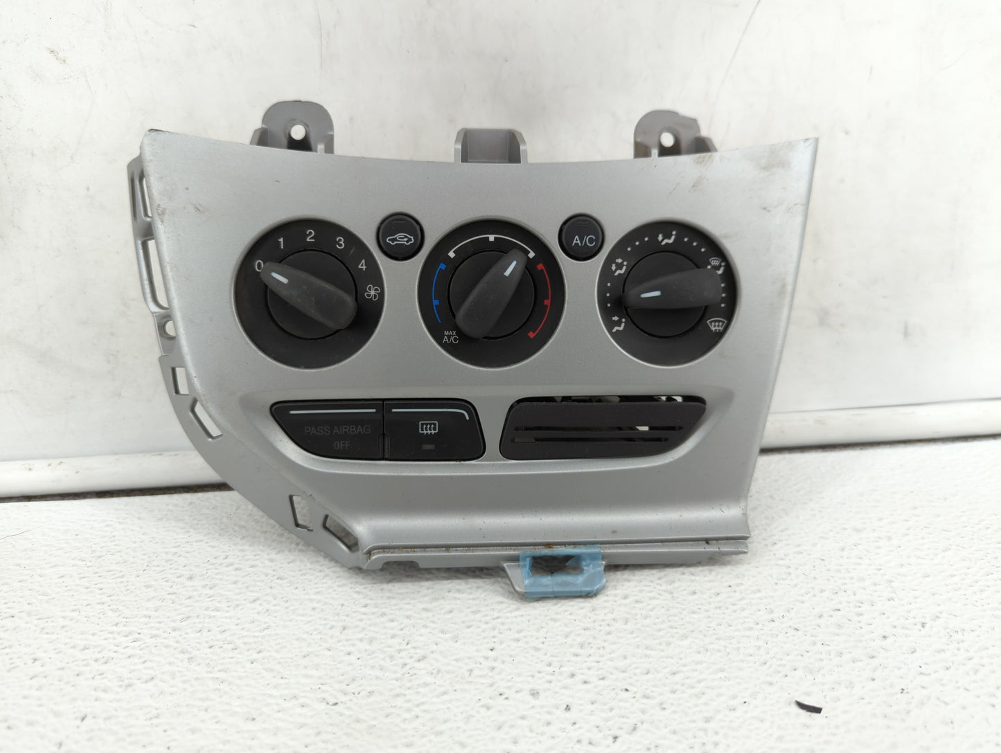 2013-2014 Ford Focus Climate Control Module Temperature AC/Heater Replacement P/N:E1062773 CM5T-19980-AF Fits Fits 2013 2014