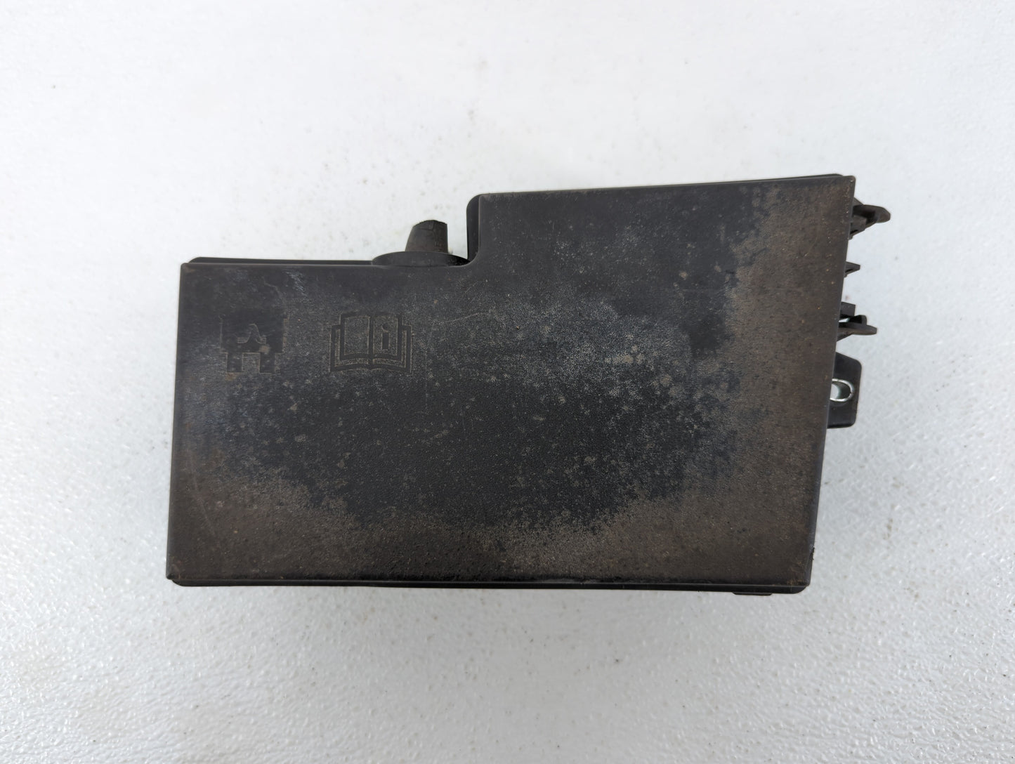 2012-2014 Ford Focus Fusebox Fuse Box Panel Relay Module P/N:AV6T-14A067-AC EV4T-14K733, AV6T-14A142-AB Fits Fits 2012 2013 