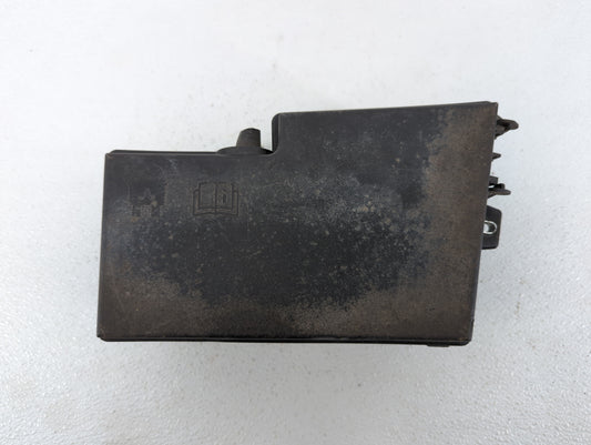 2012-2014 Ford Focus Fusebox Fuse Box Panel Relay Module P/N:AV6T-14A067-AC EV4T-14K733, AV6T-14A142-AB Fits Fits 2012 2013 