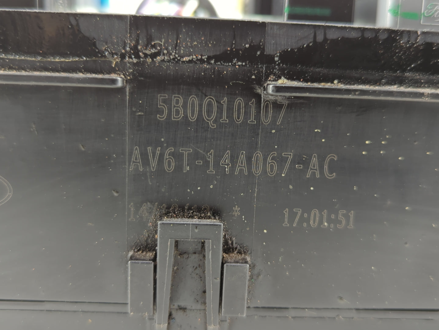 2012-2014 Ford Focus Fusebox Fuse Box Panel Relay Module P/N:AV6T-14A067-AC EV4T-14K733, AV6T-14A142-AB Fits Fits 2012 2013 