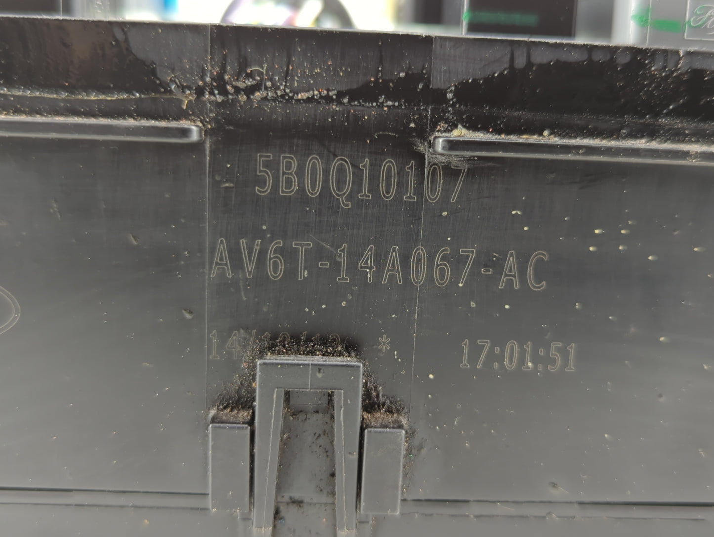 2012-2014 Ford Focus Fusebox Fuse Box Panel Relay Module P/N:AV6T-14A067-AC EV4T-14K733, AV6T-14A142-AB Fits Fits 2012 2013 