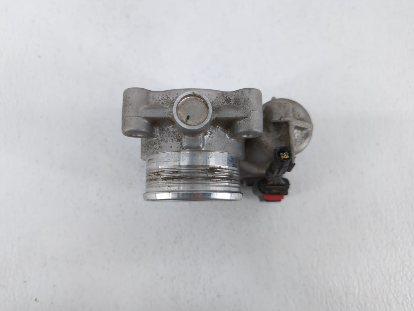 2014-2018 Ford Focus Throttle Body P/N:0 280 750 566 DS7E-9F991-BB Fits Fits 2014 2015 2016 2017 2018 2019 OEM Used Auto Par