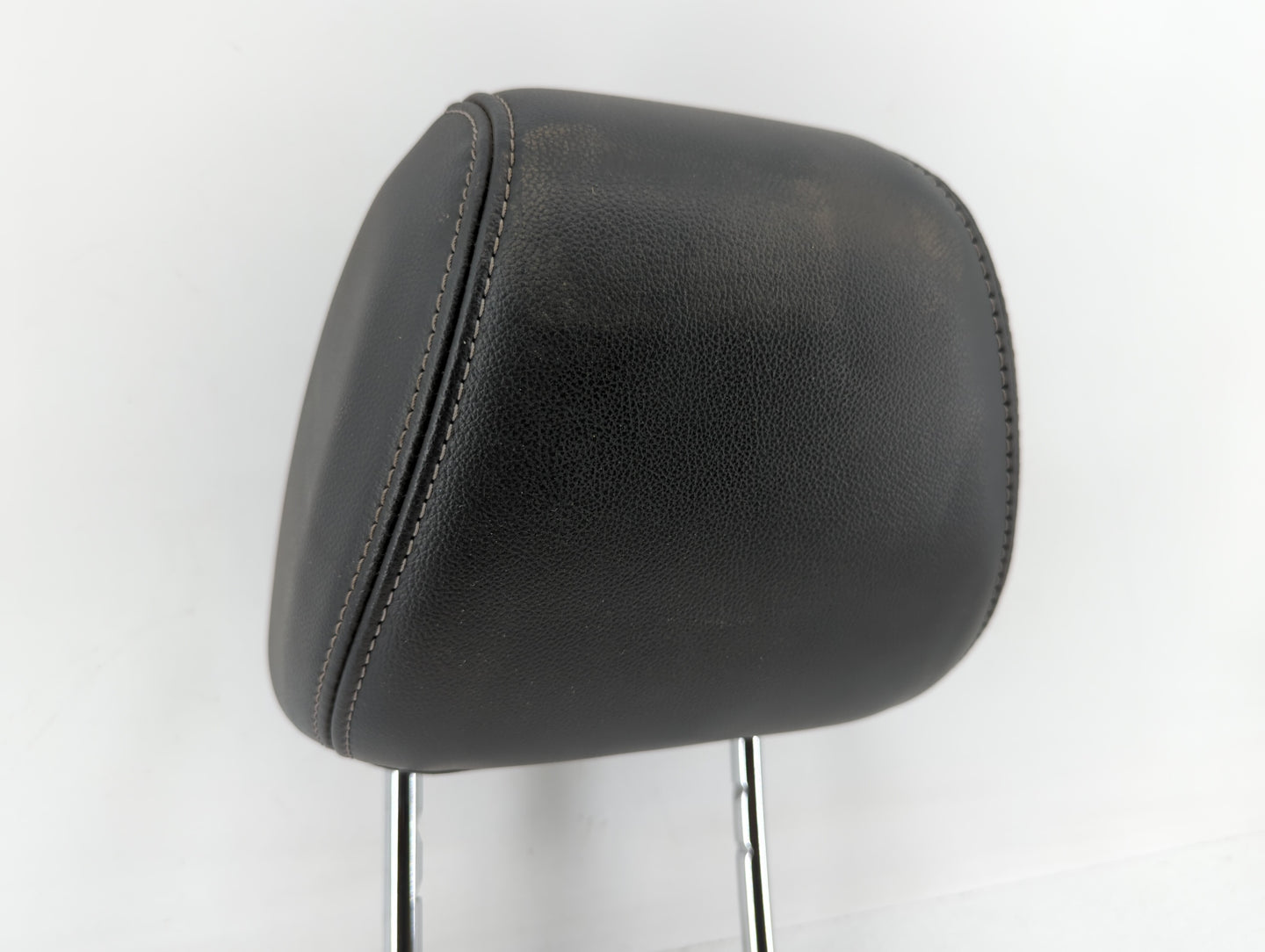2013-2014 Ford Focus Headrest Head Rest Front Driver Passenger Seat Fits Fits 2013 2014 OEM Used Auto Parts - Oemusedautopar