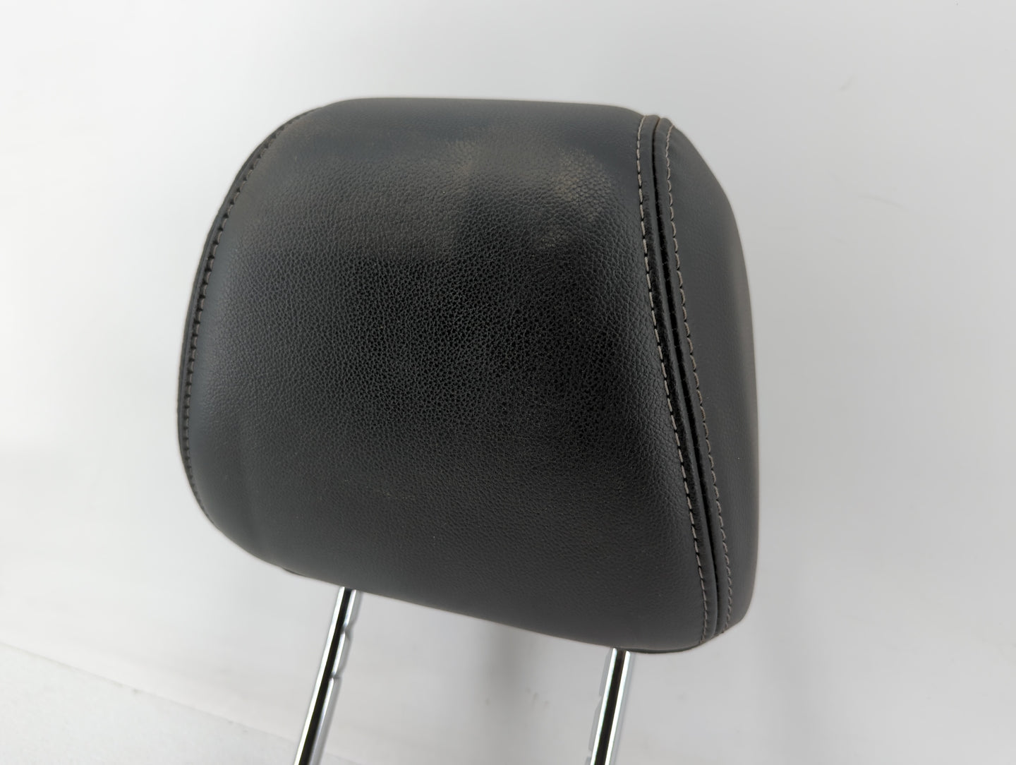 2013-2014 Ford Focus Headrest Head Rest Front Driver Passenger Seat Fits Fits 2013 2014 OEM Used Auto Parts - Oemusedautopar