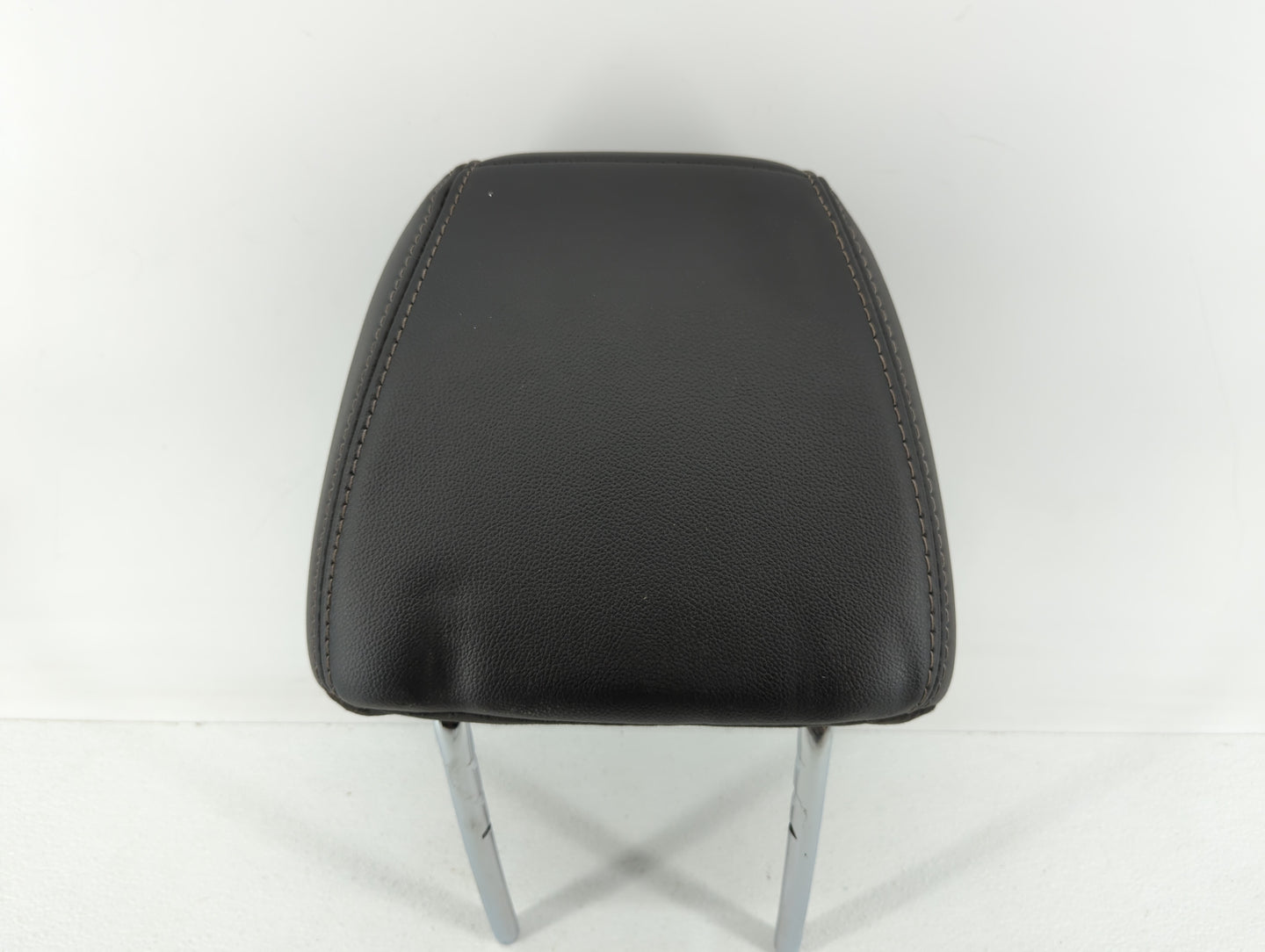 2013-2014 Ford Focus Headrest Head Rest Front Driver Passenger Seat Fits Fits 2013 2014 OEM Used Auto Parts - Oemusedautopar