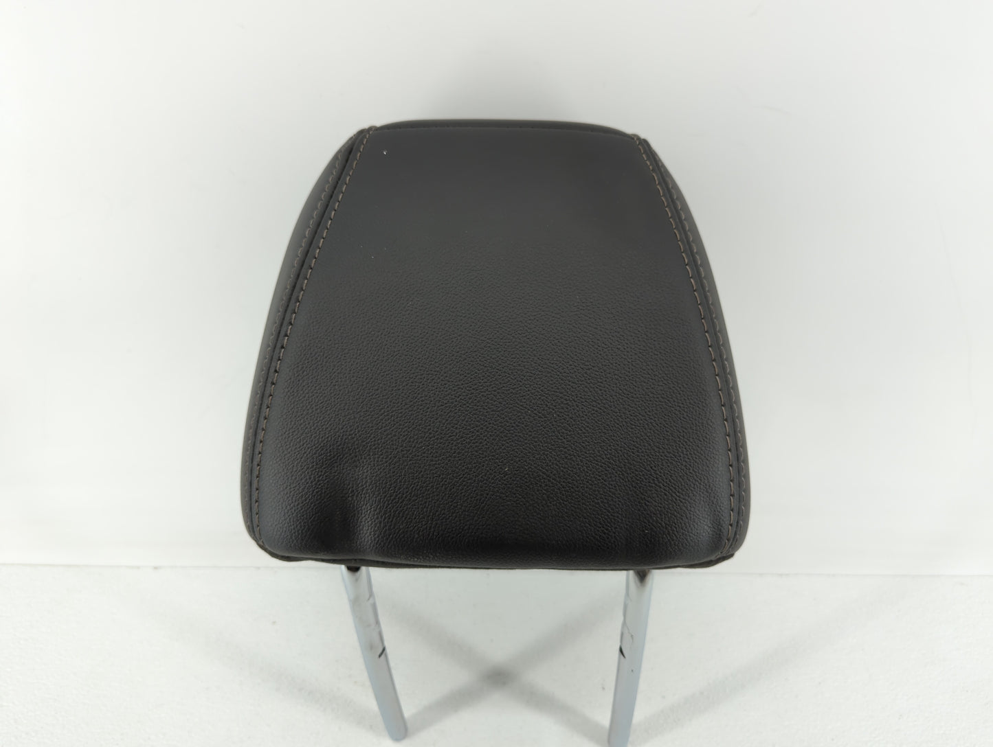 2013-2014 Ford Focus Headrest Head Rest Front Driver Passenger Seat Fits Fits 2013 2014 OEM Used Auto Parts - Oemusedautopar
