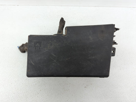 2012-2014 Ford Focus Fusebox Fuse Box Panel Relay Module P/N:AV6T-14A067-AC EV4T-14K733, AV6T-14A142-AB Fits Fits 2012 2013 