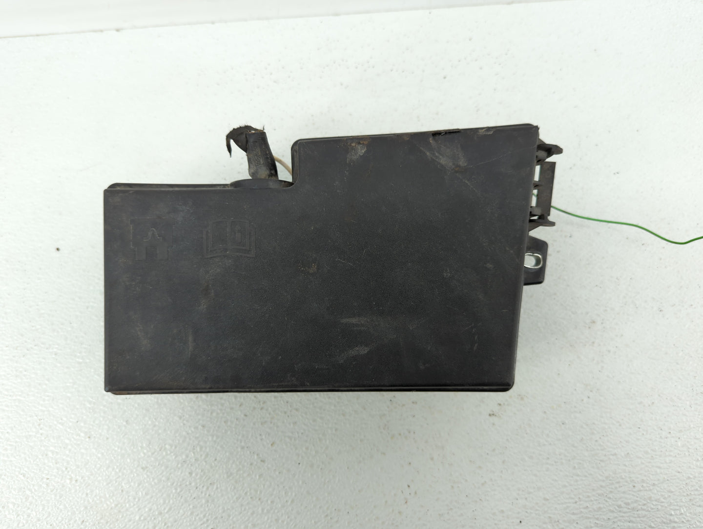 2012-2014 Ford Focus Fusebox Fuse Box Panel Relay Module P/N:AV6T-14A067-AC EV4T-14K733, AV6T-14A142-AB Fits Fits 2012 2013 