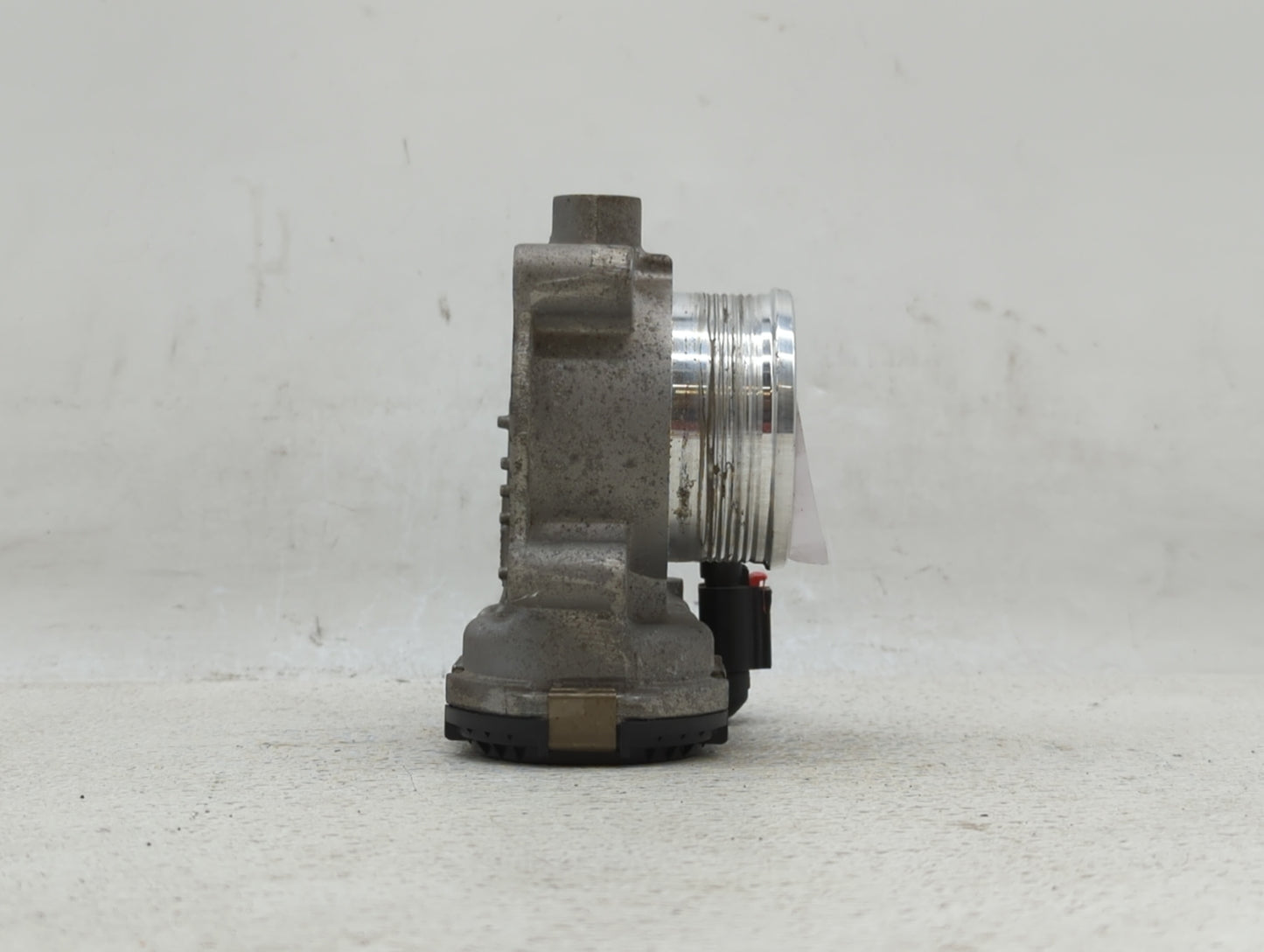 2014-2018 Ford Focus Throttle Body P/N:DS7E-9F991-BB Fits Fits 2014 2015 2016 2017 2018 2019 OEM Used Auto Parts - Oemusedau