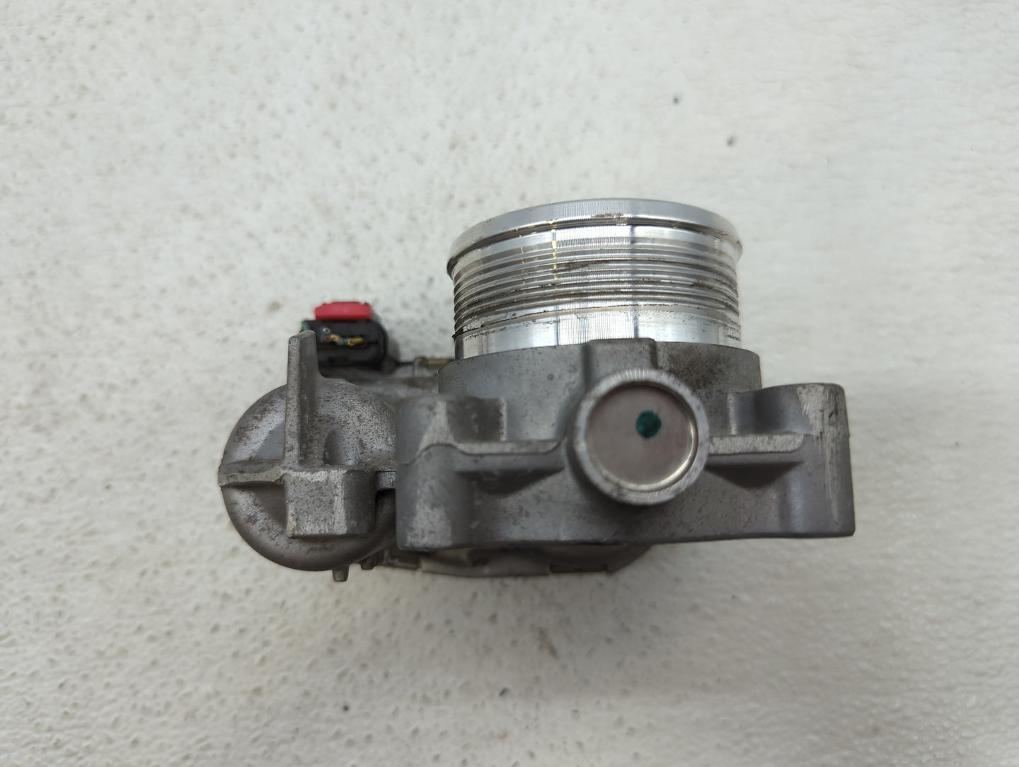 2014-2018 Ford Focus Throttle Body P/N:DS7E-9F991-BB Fits Fits 2014 2015 2016 2017 2018 2019 OEM Used Auto Parts - Oemusedau