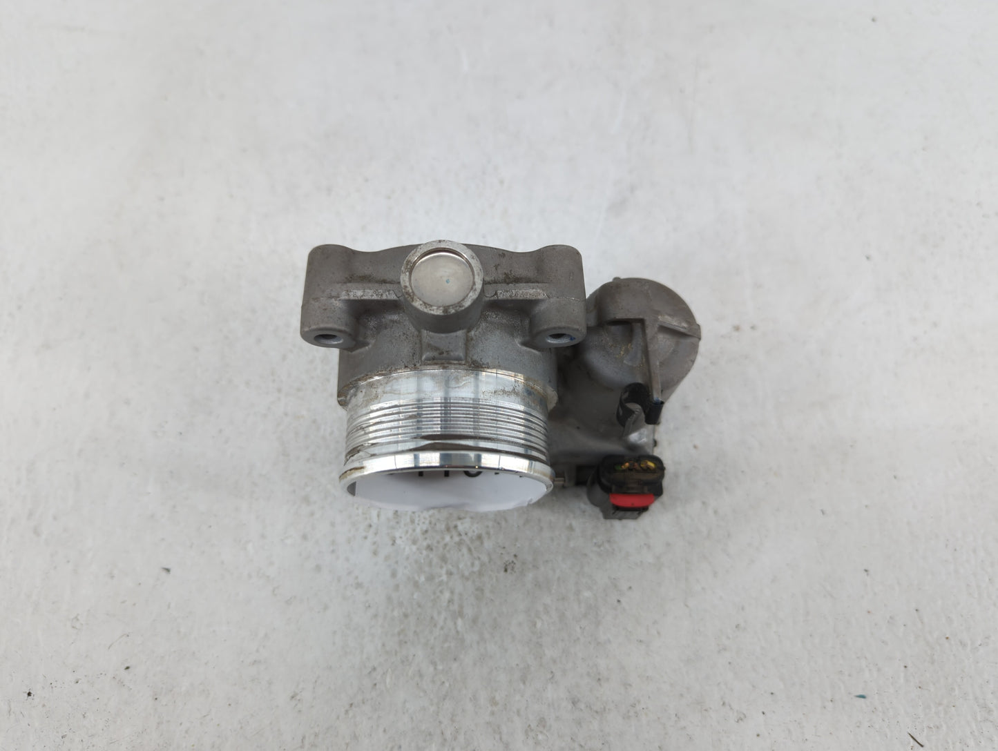 2014-2018 Ford Focus Throttle Body P/N:DS7E-9F991-BB Fits Fits 2014 2015 2016 2017 2018 2019 OEM Used Auto Parts - Oemusedau