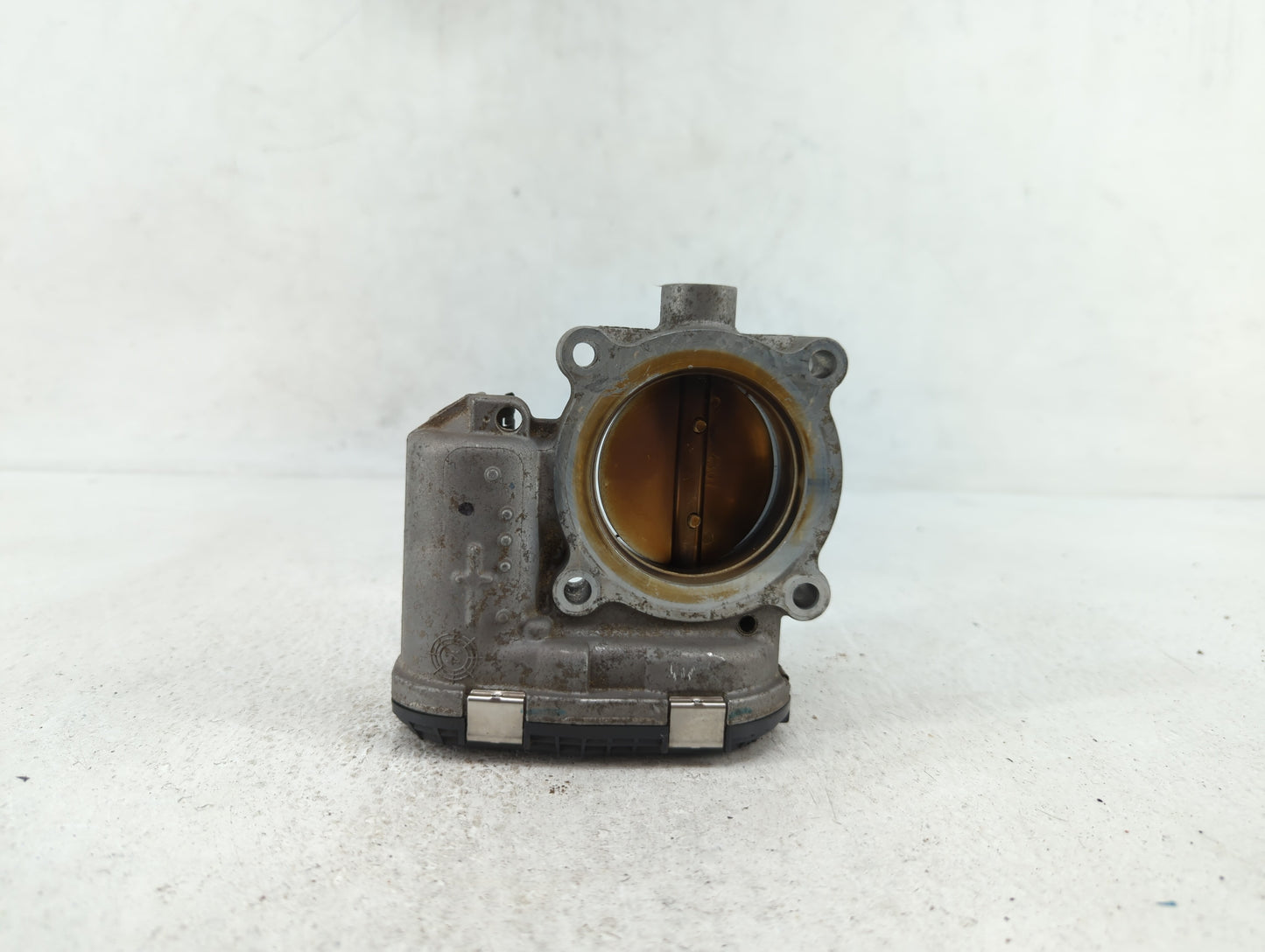 2014-2018 Ford Focus Throttle Body P/N:DS7E-9F991-BB Fits Fits 2014 2015 2016 2017 2018 2019 OEM Used Auto Parts - Oemusedau