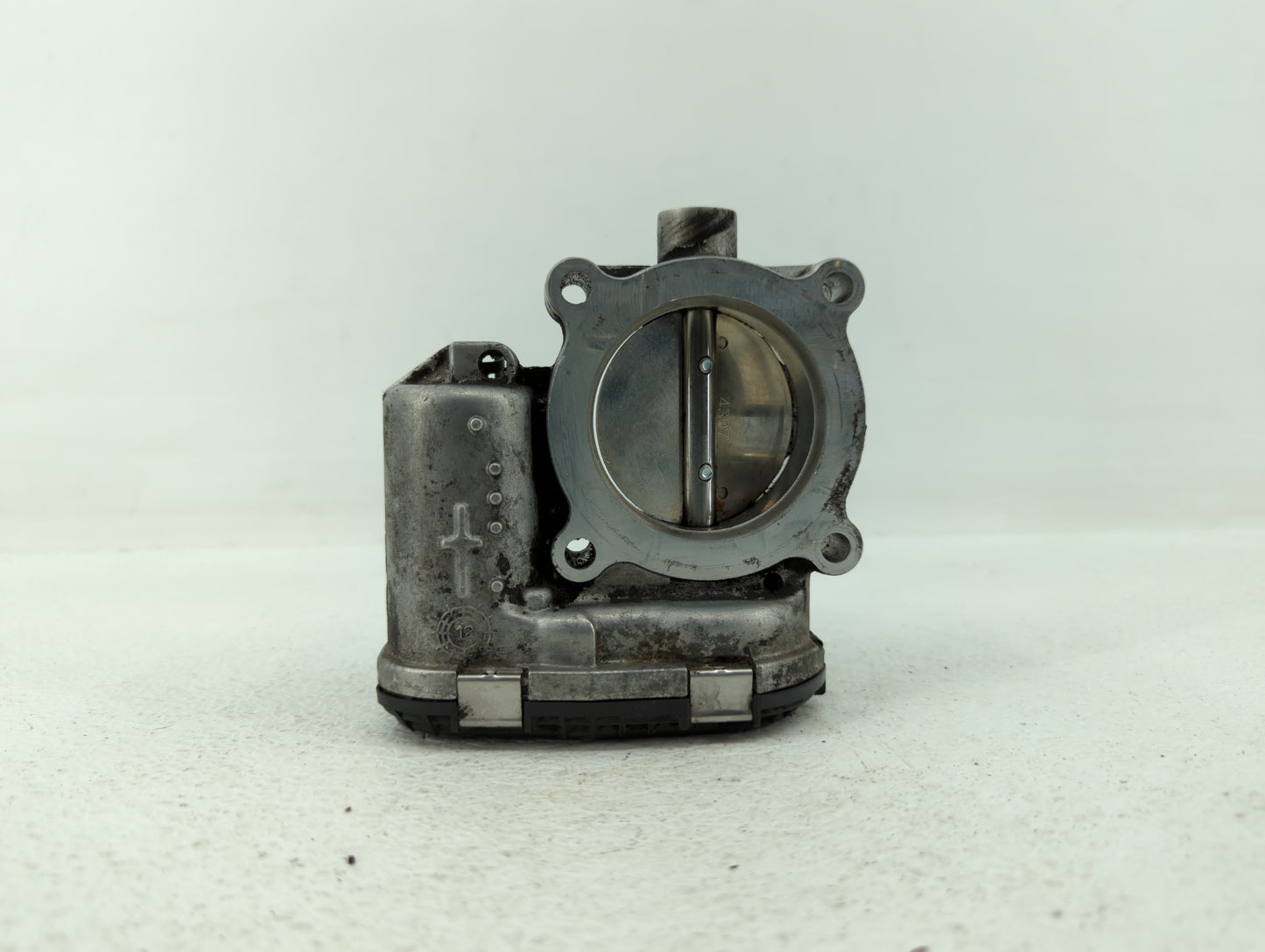 2014-2018 Ford Focus Throttle Body P/N:DS7E-9F991-BB Fits Fits 2014 2015 2016 2017 2018 2019 OEM Used Auto Parts - Oemusedau