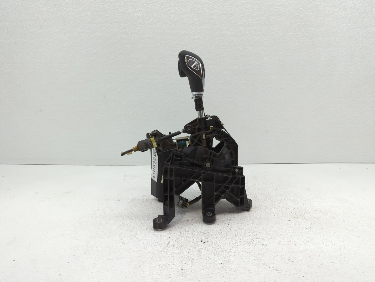 2014 Ford Focus Floor Console Assembly Shifter Black 410635 - Oemusedautoparts1.com