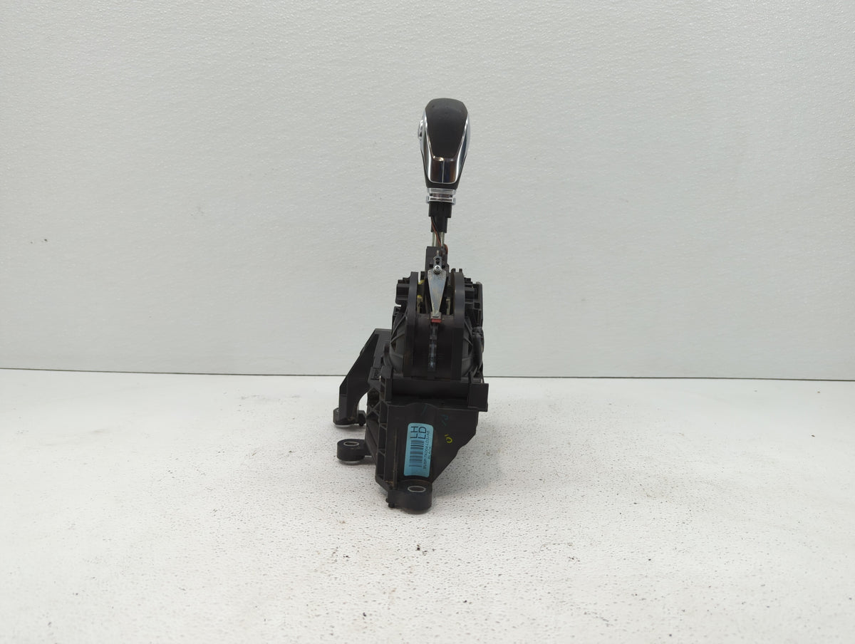 2014 Ford Focus Floor Console Assembly Shifter Black 410635 - Oemusedautoparts1.com