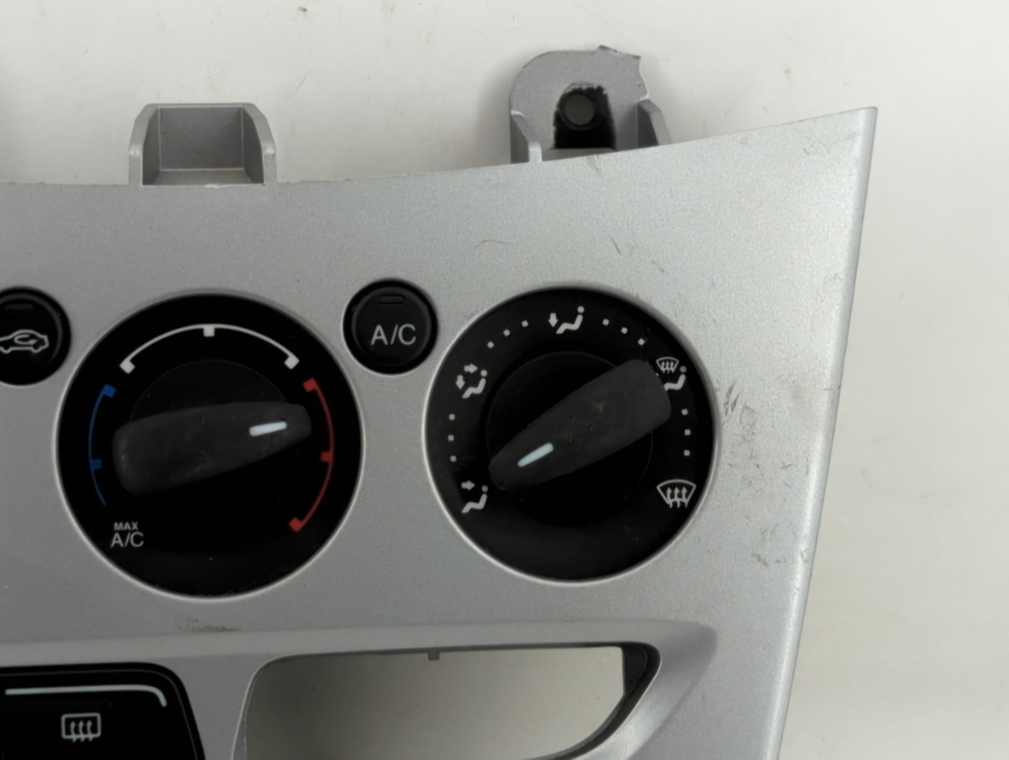 2013-2014 Ford Focus Climate Control Module Temperature AC/Heater Replacement P/N:CM5T-19980-AF CM5T-19980-AE Fits Fits 2013