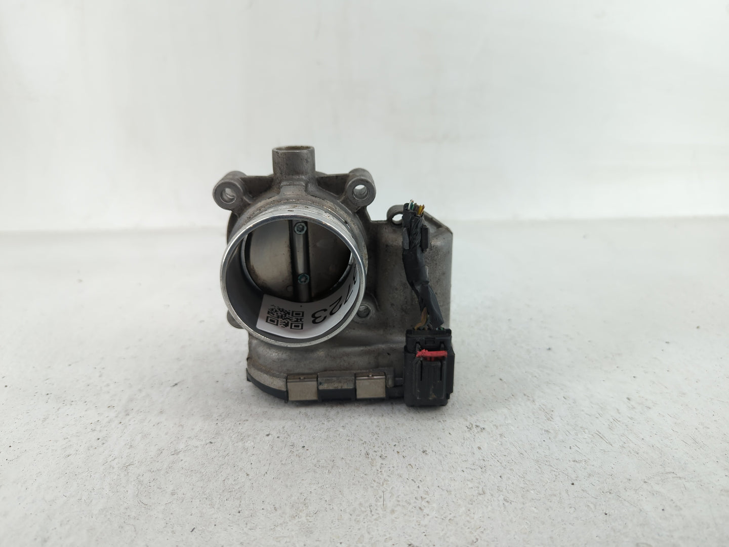 2014-2018 Ford Focus Throttle Body P/N:DS7E-9F991-BD DS7E-9F991-BB Fits Fits 2014 2015 2016 2017 2018 2019 2020 2021 2022 OE