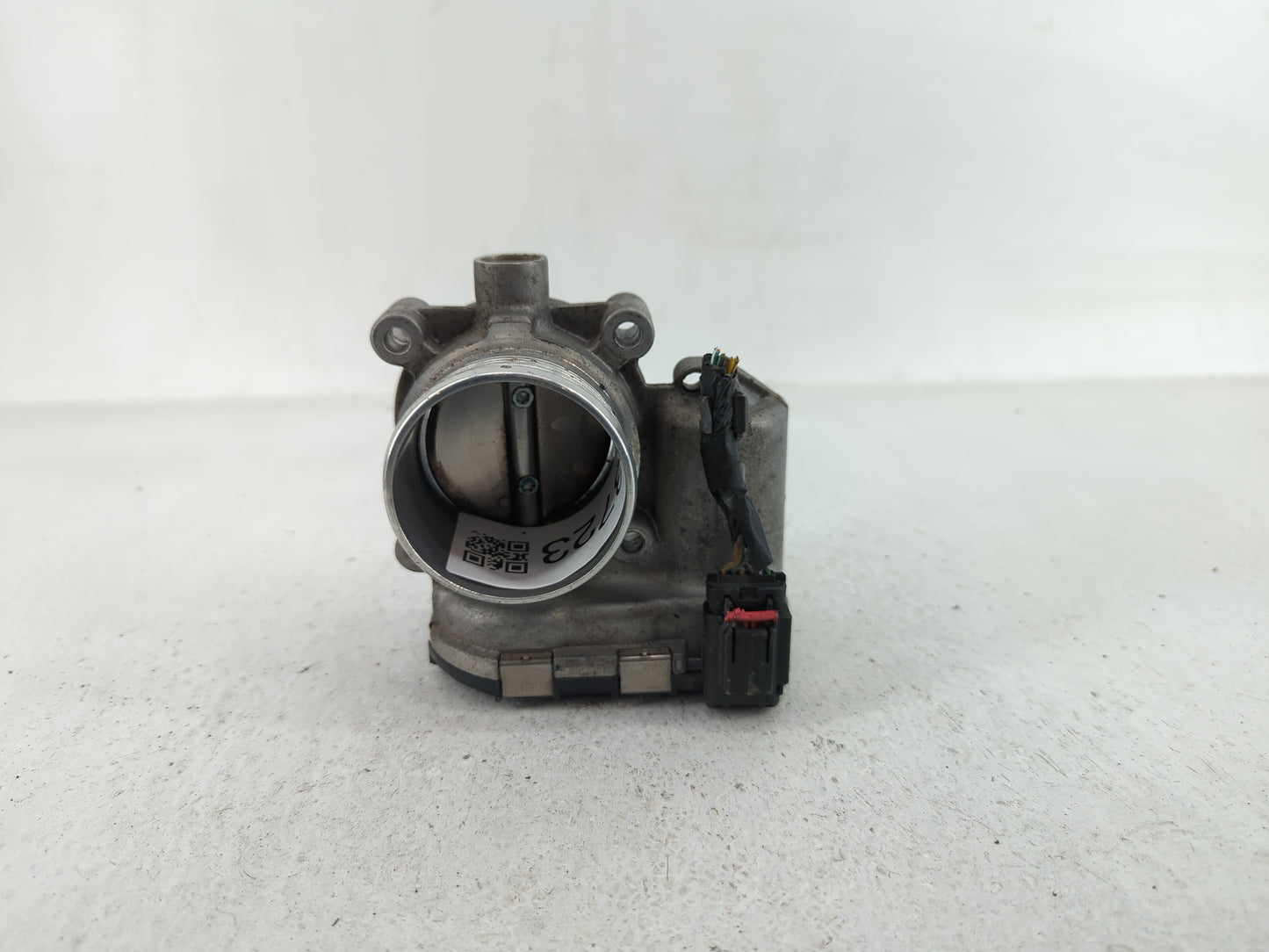 2014-2018 Ford Focus Throttle Body P/N:DS7E-9F991-BD DS7E-9F991-BB Fits Fits 2014 2015 2016 2017 2018 2019 2020 2021 2022 OE