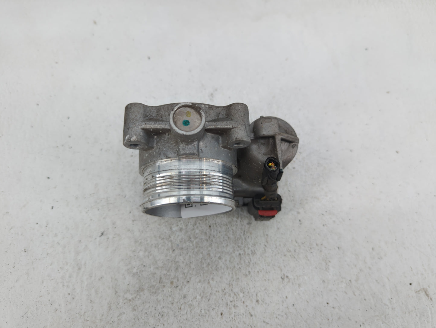 2014-2018 Ford Focus Throttle Body P/N:DS7E-9F991-BB Fits Fits 2014 2015 2016 2017 2018 2019 2020 2021 2022 OEM Used Auto Pa