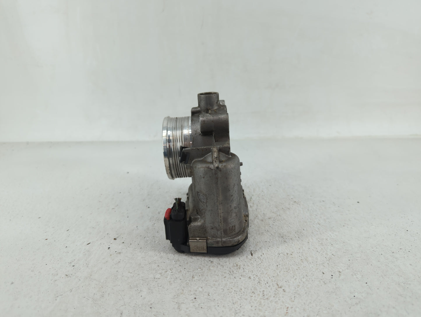 2014-2018 Ford Focus Throttle Body P/N:DS7E-9F991-BB Fits Fits 2014 2015 2016 2017 2018 2019 2020 2021 2022 OEM Used Auto Pa