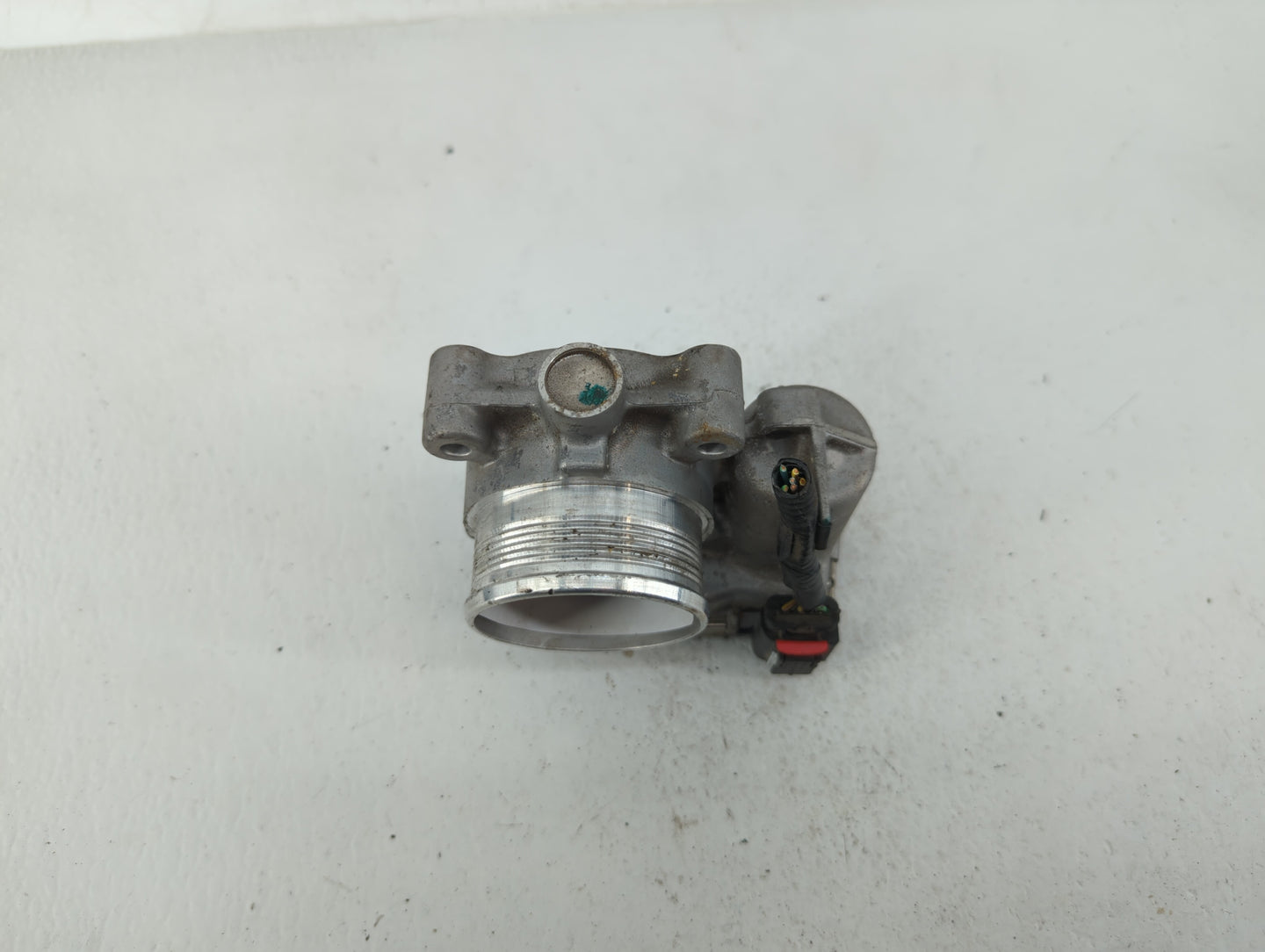 2014-2018 Ford Focus Throttle Body P/N:DS7E-9F991-BD DS7E-9F991-BB Fits Fits 2014 2015 2016 2017 2018 2019 2020 2021 2022 OE