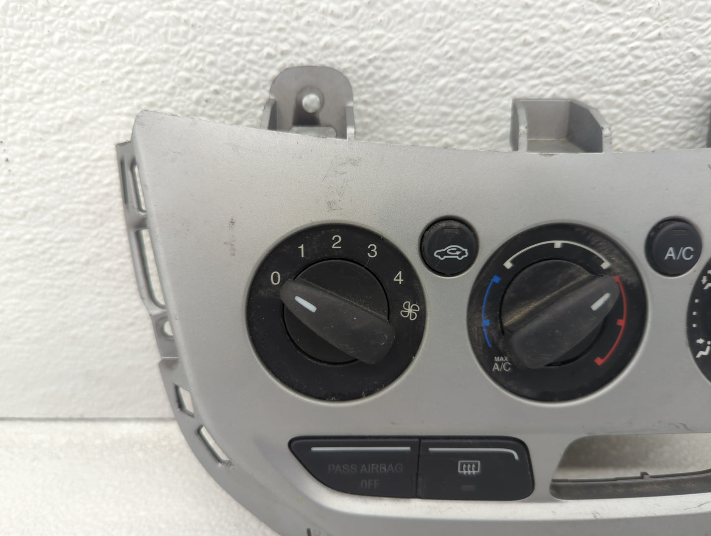 2013-2014 Ford Focus Climate Control Module Temperature AC/Heater Replacement P/N:CM5T-19980-AF CM5T-19980-AE Fits Fits 2013
