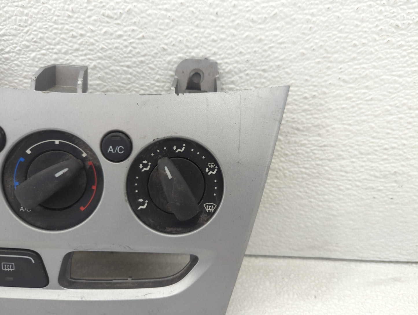 2013-2014 Ford Focus Climate Control Module Temperature AC/Heater Replacement P/N:CM5T-19980-AF CM5T-19980-AE Fits Fits 2013