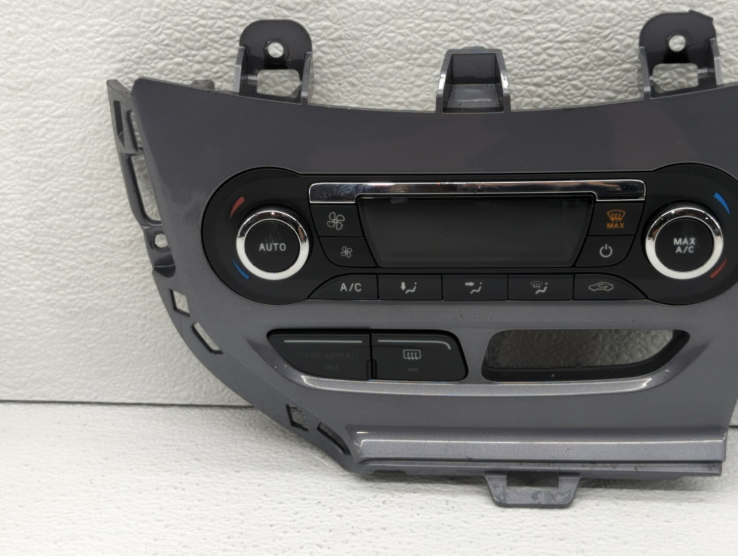 2014 Ford Focus Climate Control Module Temperature AC/Heater Replacement P/N:BM5T-18C612-AN BM5T-18C612-AM Fits OEM Used Aut